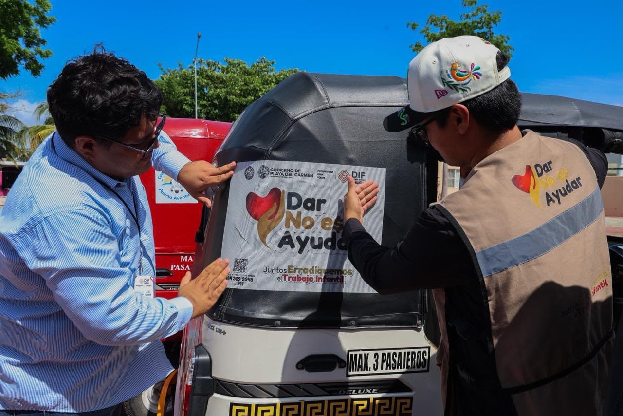 Eduardo Asencio fortalece alianza con mototaxistas para proteger a la niñez de Puerto Aventuras.