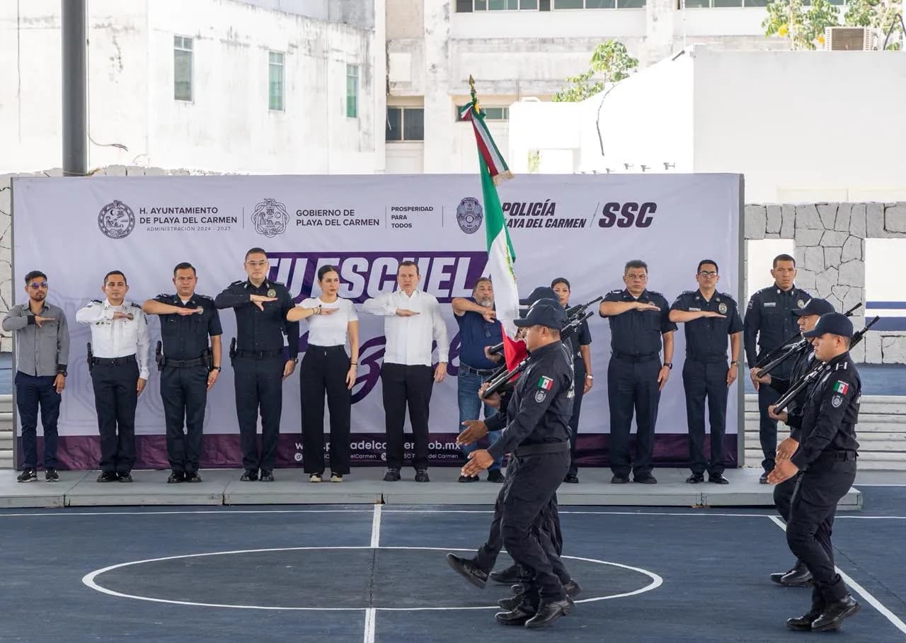 Playa del Carmen lanza programa 'Tu Escuela Azul' para fortalecer seguridad ciudadana